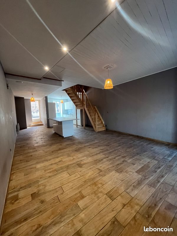 Maison à vendre, 105m², Quarante