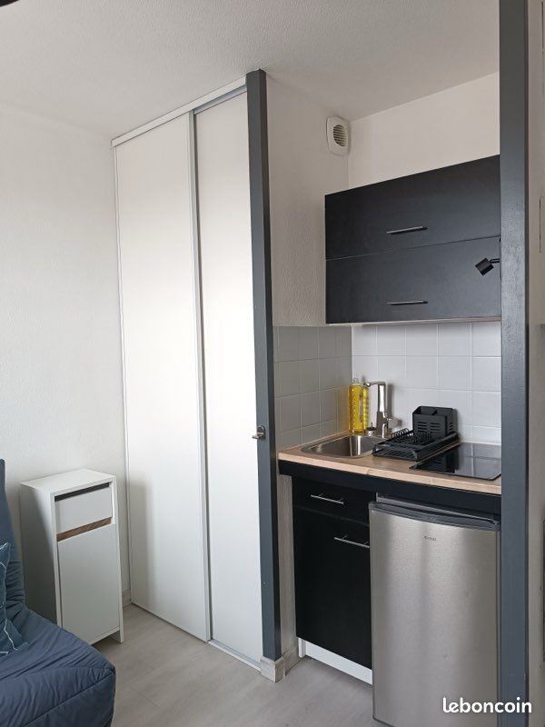 Appartement à louer, 14m², Saint-Nazaire