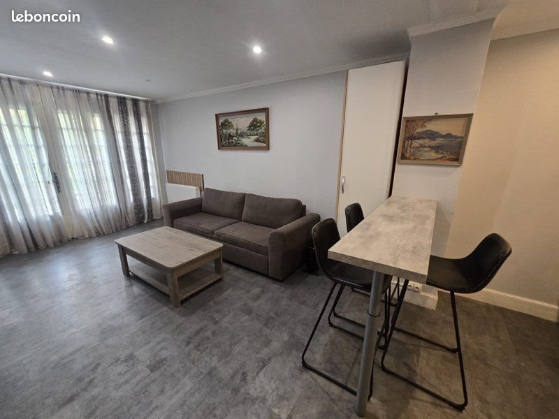 Appartement à louer, 28m², Angoulême