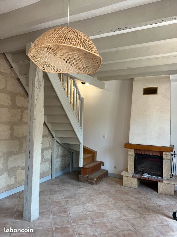 Maison à louer, 95m², Turquant