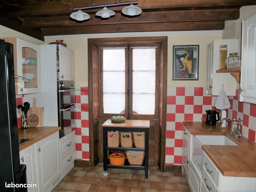 Maison à vendre, 141m², Rouzède