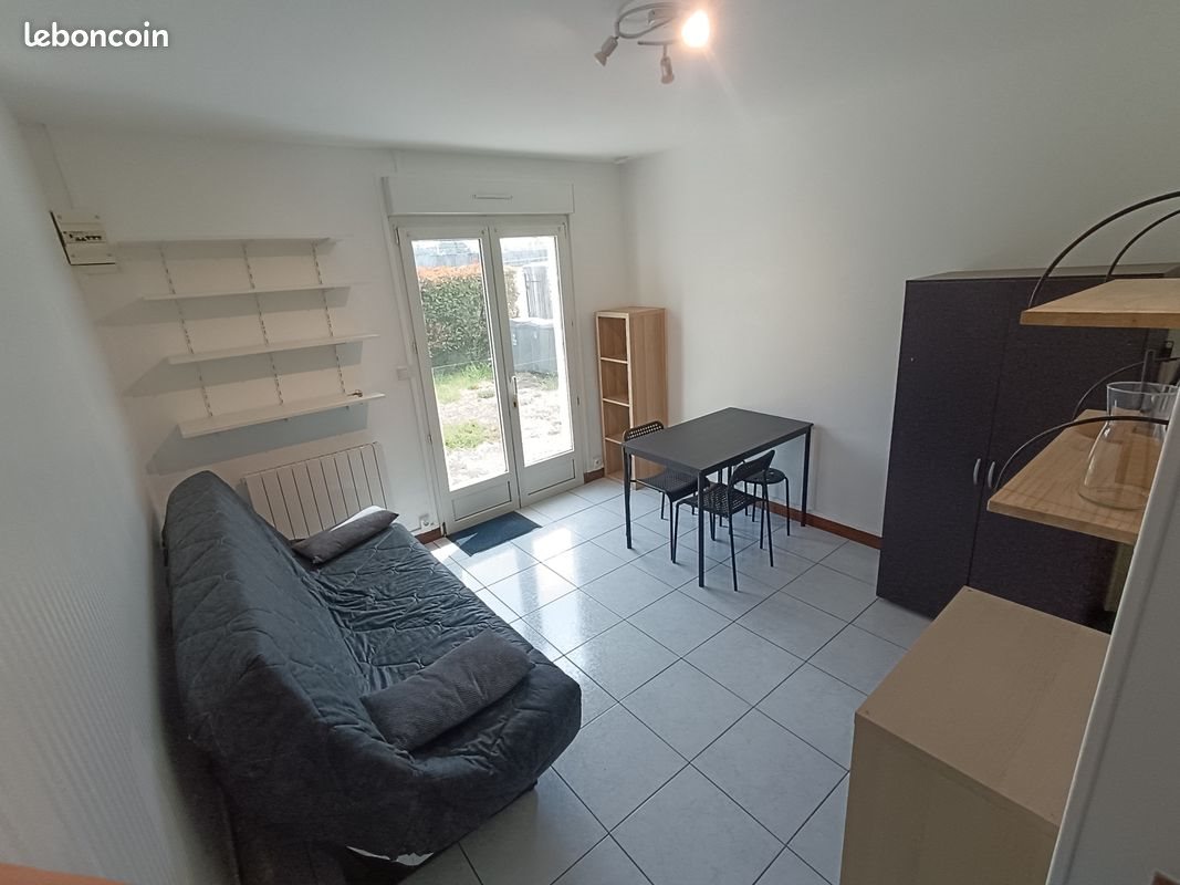 Appartement à louer, 15m², Tours