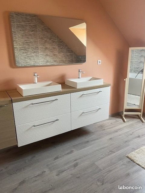 Maison à louer, 60m², Fatines