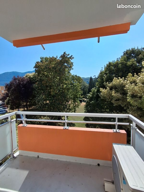 Appartement à louer, 65m², Vizille