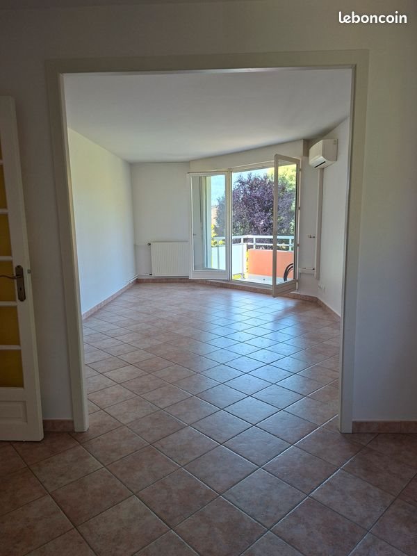 Appartement à louer, 65m², Vizille