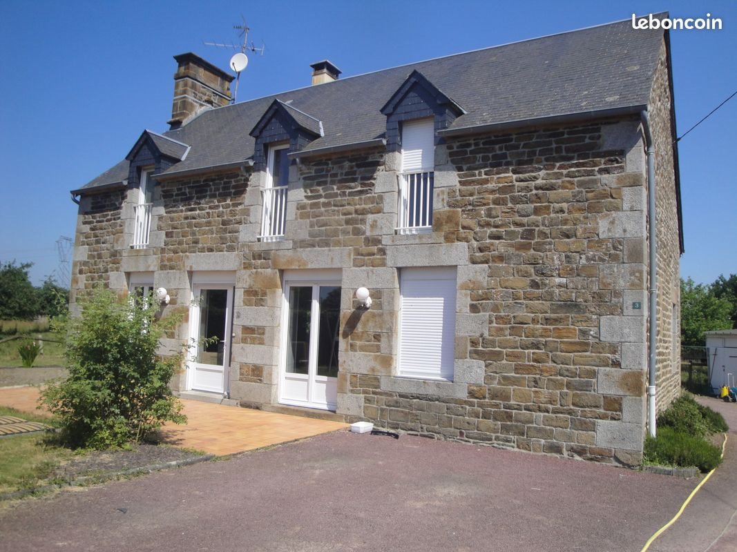 Maison à louer, 114m², Saint-Hilaire-du-Harcouët