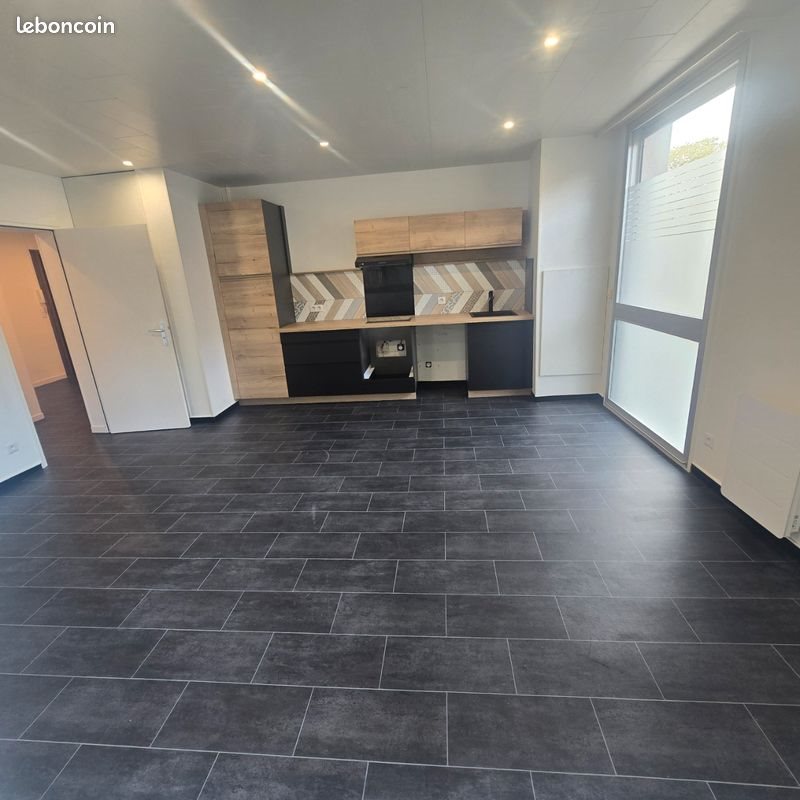 Appartement à vendre, 70m², Charleville-Mézières