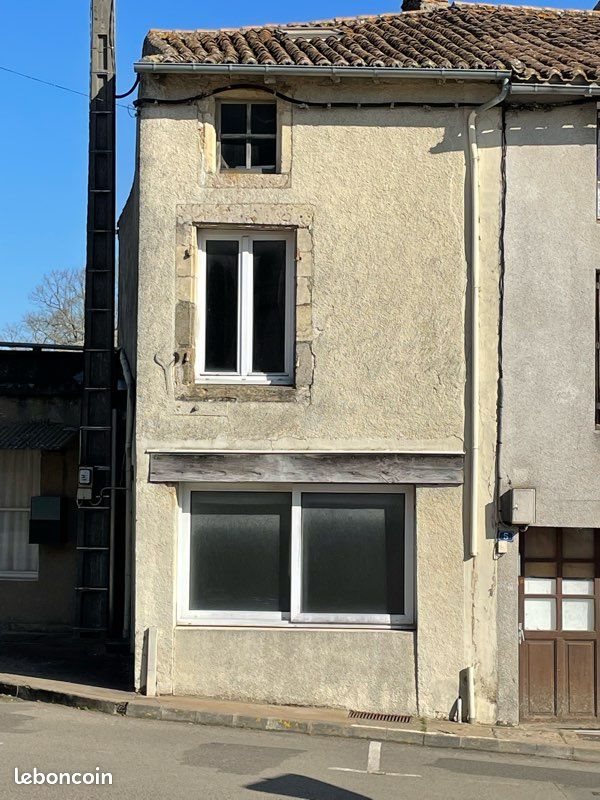 Appartement à louer, 45m², Thénezay