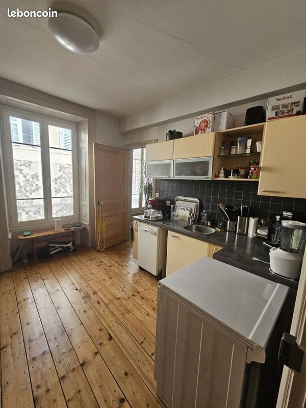 Appartement à louer, 52m², Lons-le-Saunier