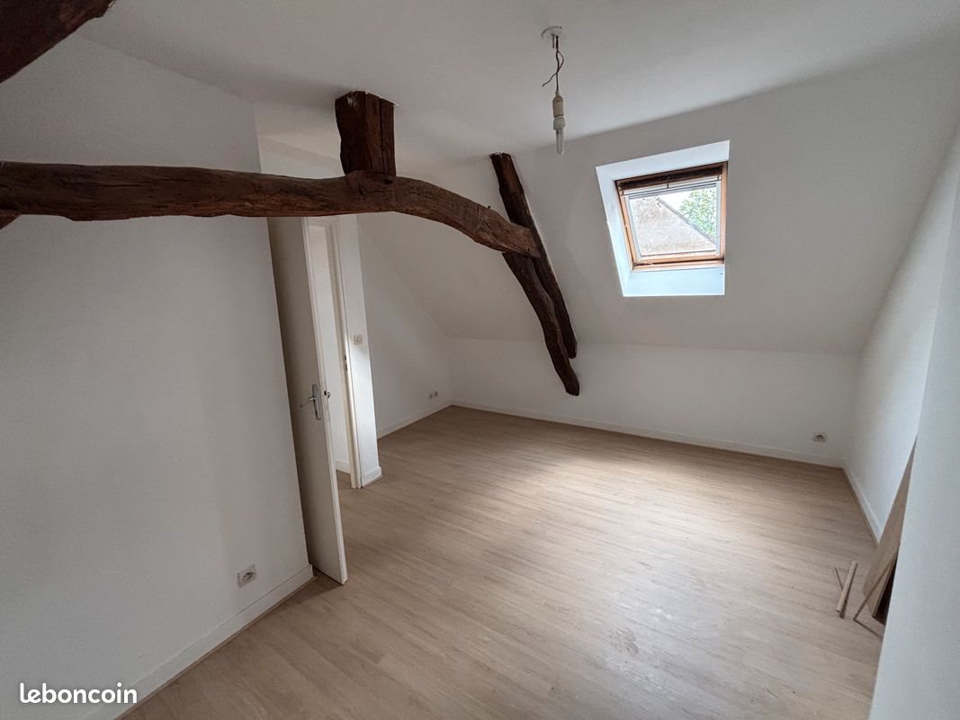 Maison à louer, 60m², Foëcy