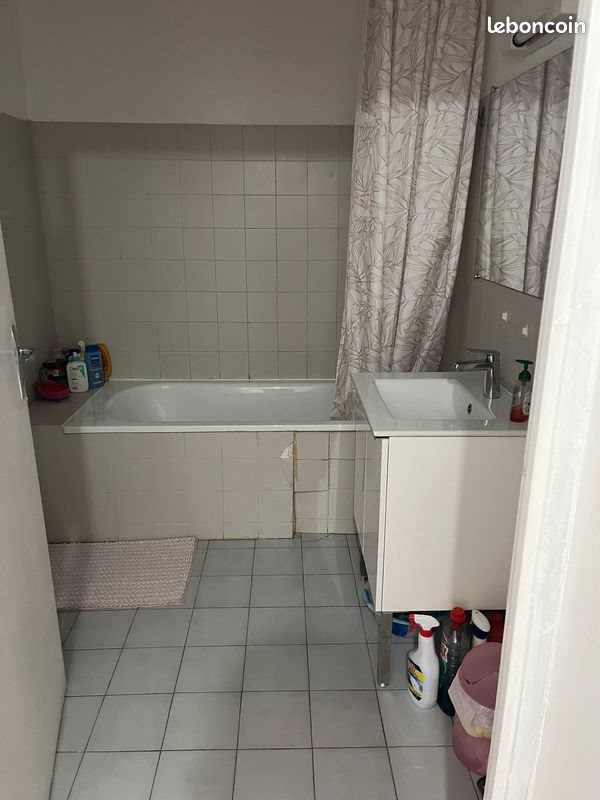Appartement à louer, 55m², Aubagne