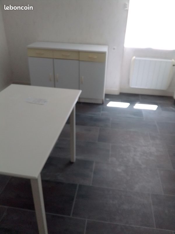 Appartement à louer, 33m², Le Creusot