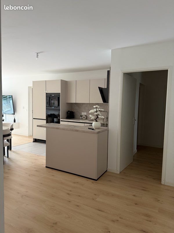 Appartement à louer, 91m², Montfermeil