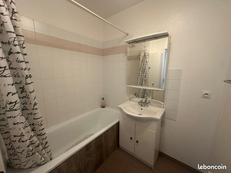 Appartement à vendre, 28m², Savigny-le-Temple