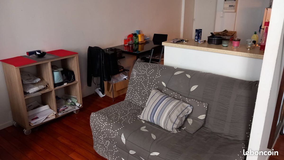 Appartement à louer, 42m², Aurillac