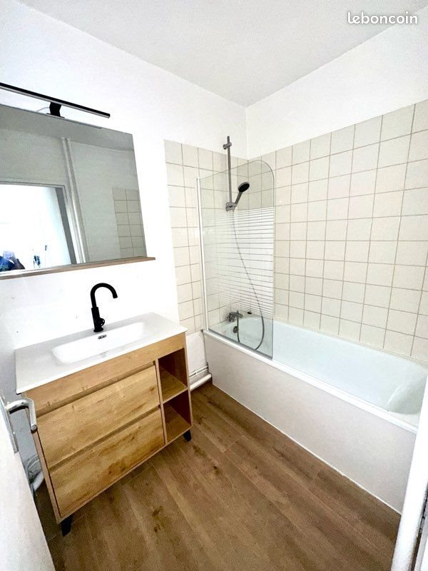 Appartement à louer, 55m², Saint-Etienne
