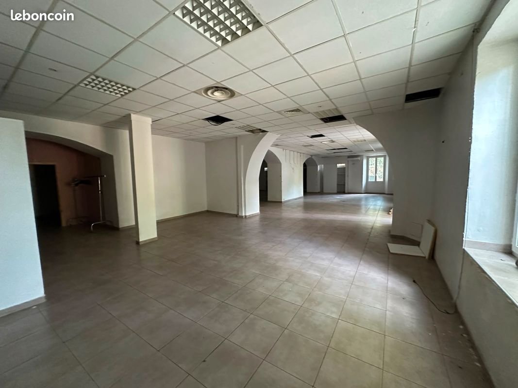 Maison à vendre, 1000m², Gémenos
