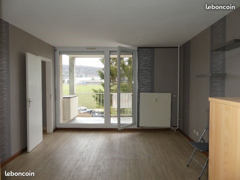 Appartement à louer, 71m², Delle