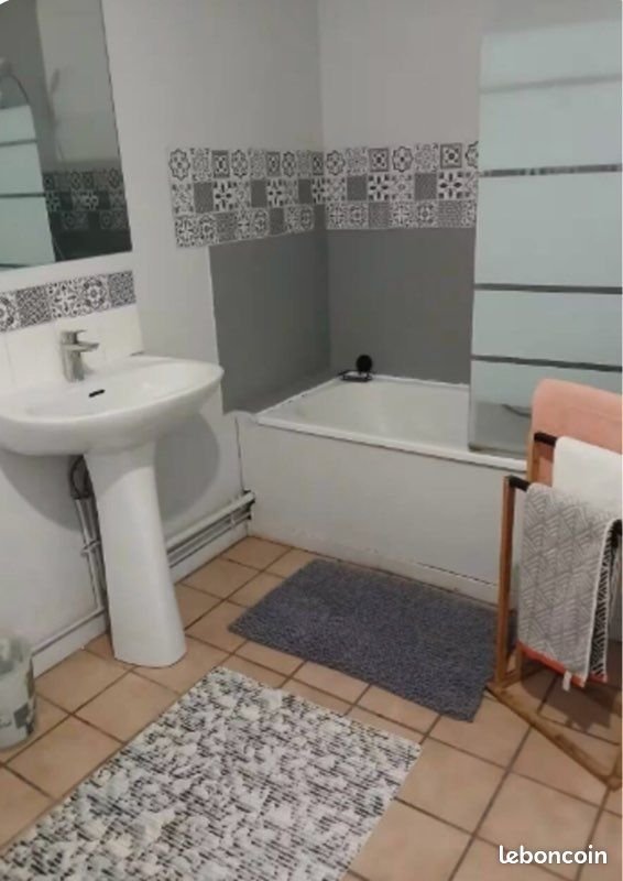 Appartement à louer, 53m², Saint-Brisson-sur-Loire