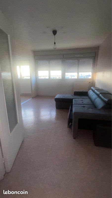 Appartement à louer, 45m², Pantin