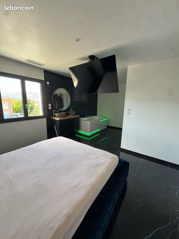 Maison à vendre, 140m², Le Cendre