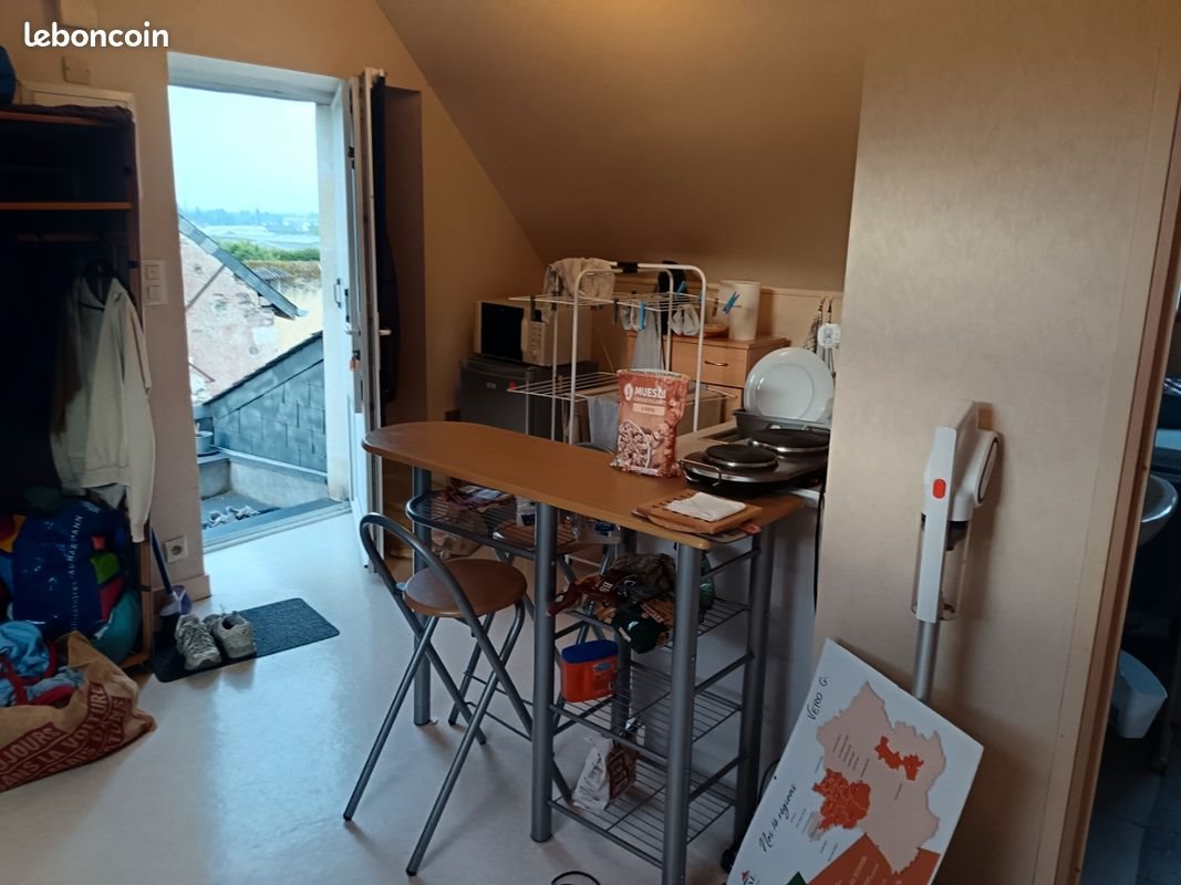 Maison à louer, 25m², Sainte-Gemmes-sur-Loire