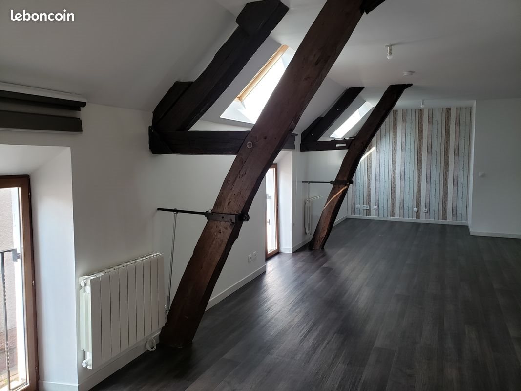 Appartement à louer, 69m², Villeneuve-l'Archevêque
