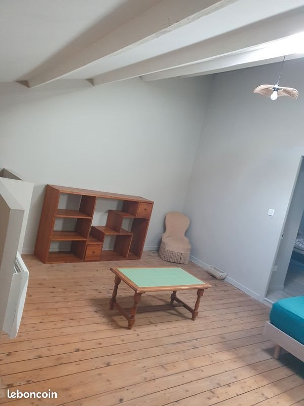 Maison à louer, 85m², Valréas