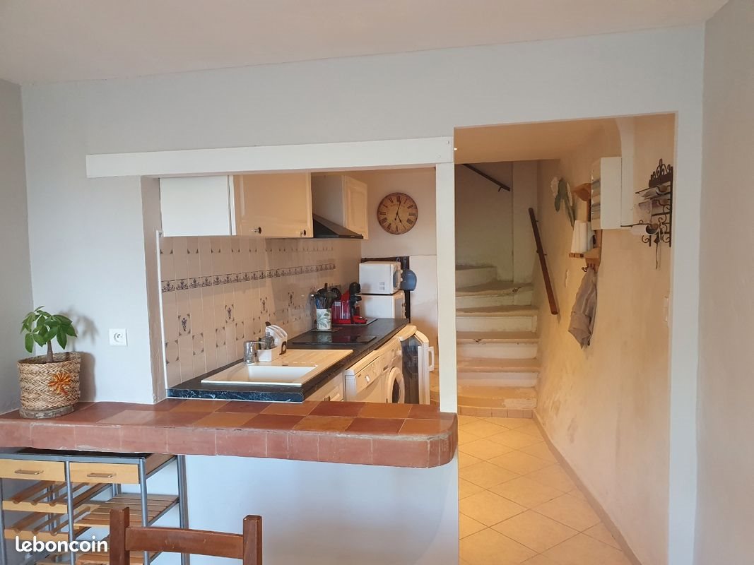 Maison à louer, 85m², Valréas