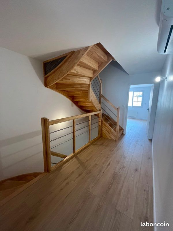 Maison à louer, 90m², Briatexte