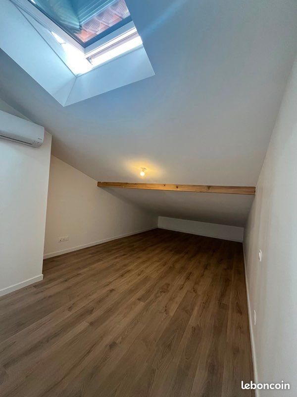Maison à louer, 90m², Briatexte