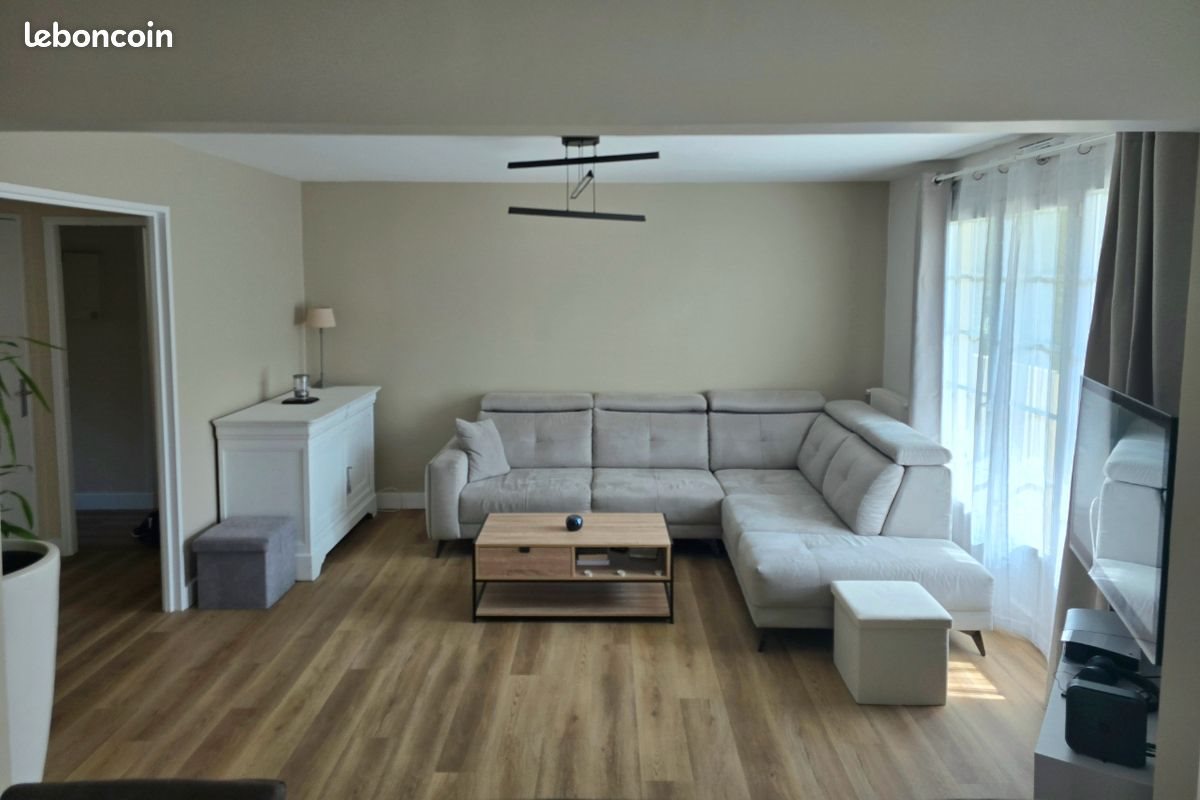Appartement à louer, 74m², Saint-Fargeau-Ponthierry