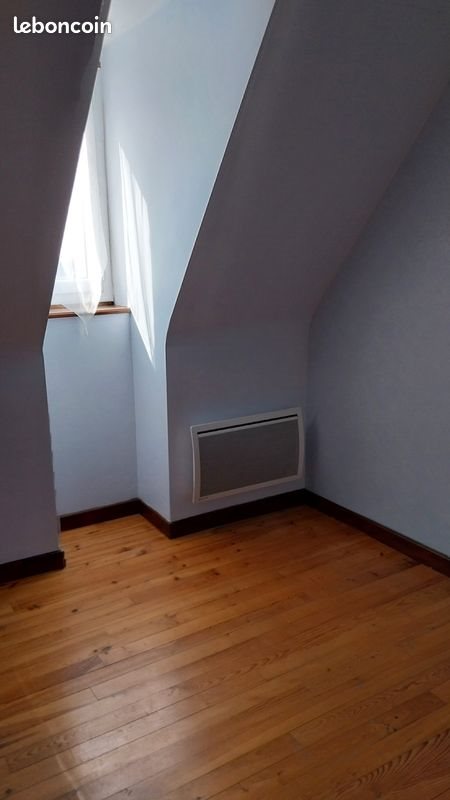 Appartement à louer, 75m², Laguiole
