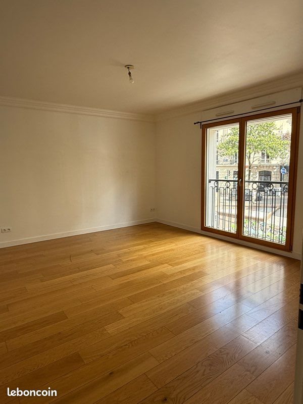 Appartement à louer, 69m², Issy-les-Moulineaux
