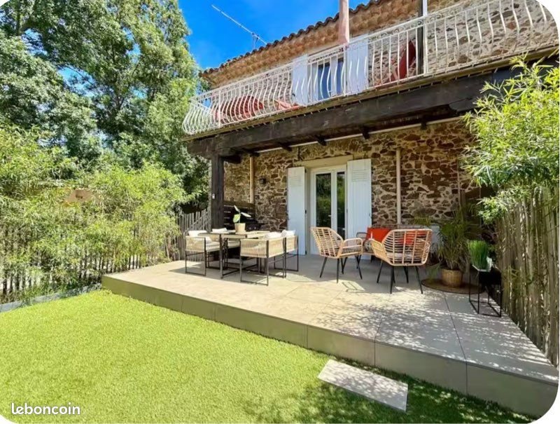 Appartement à louer, 26m², Hyères