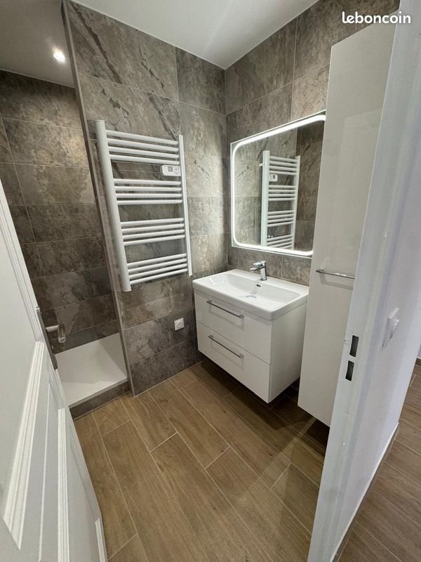 Appartement à louer, 75m², Saint-Chamas