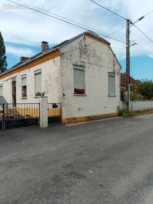 Maison à vendre, 100m², Mennevret
