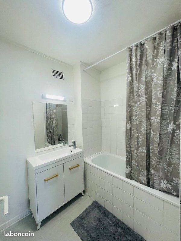 Appartement à vendre, 78m², Saint-Priest