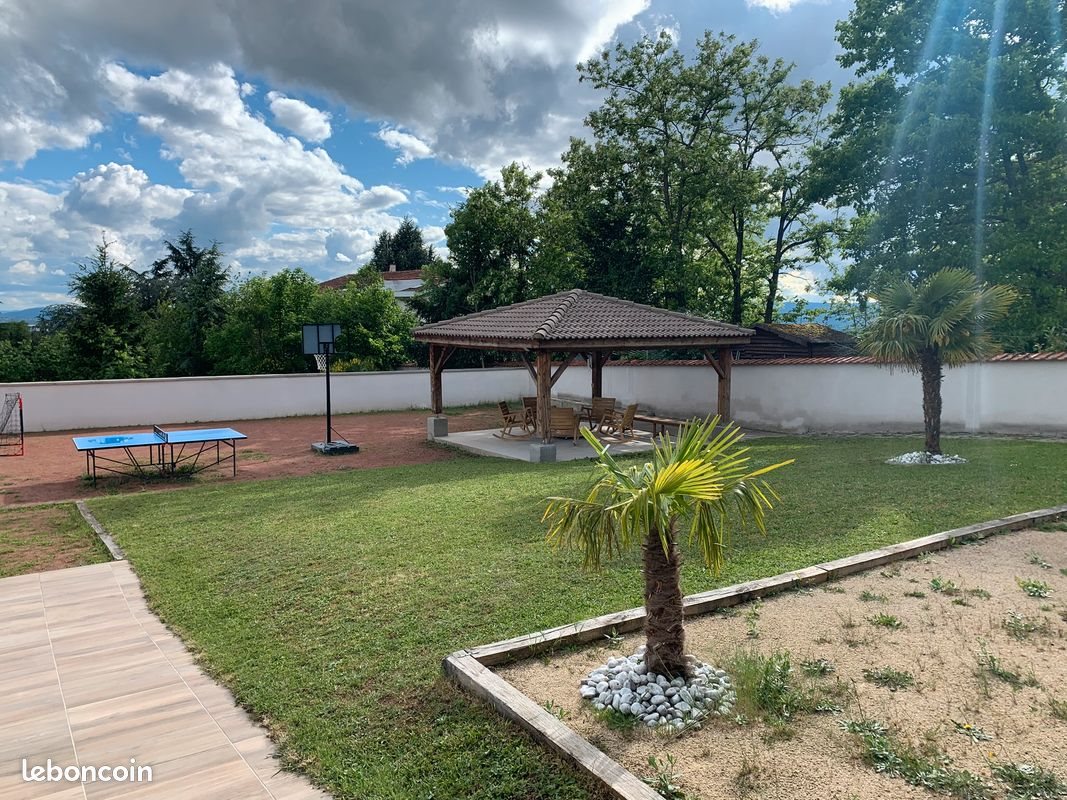 Maison à vendre, 196m², Saint-Galmier