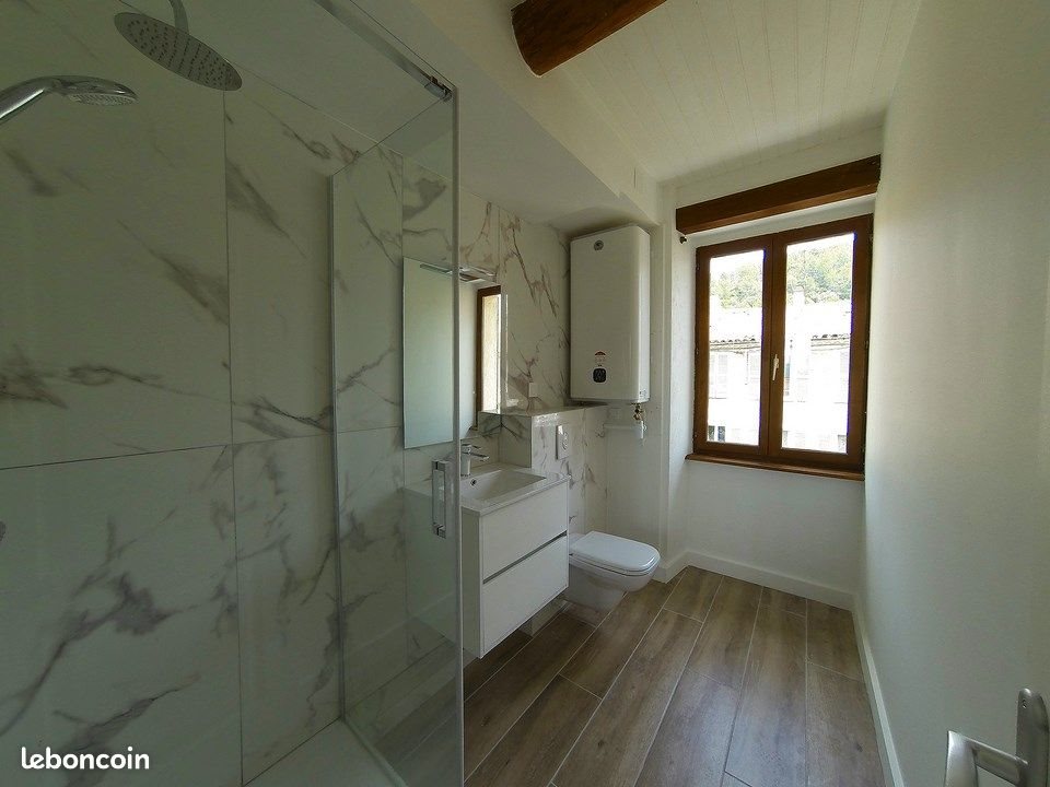 Appartement à louer, 35m², Le Luc