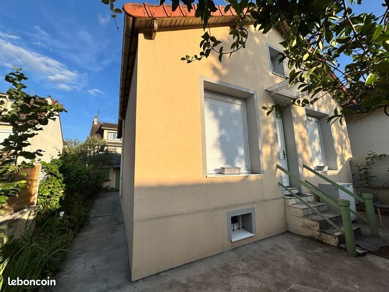 Maison à louer, 82m², Sartrouville