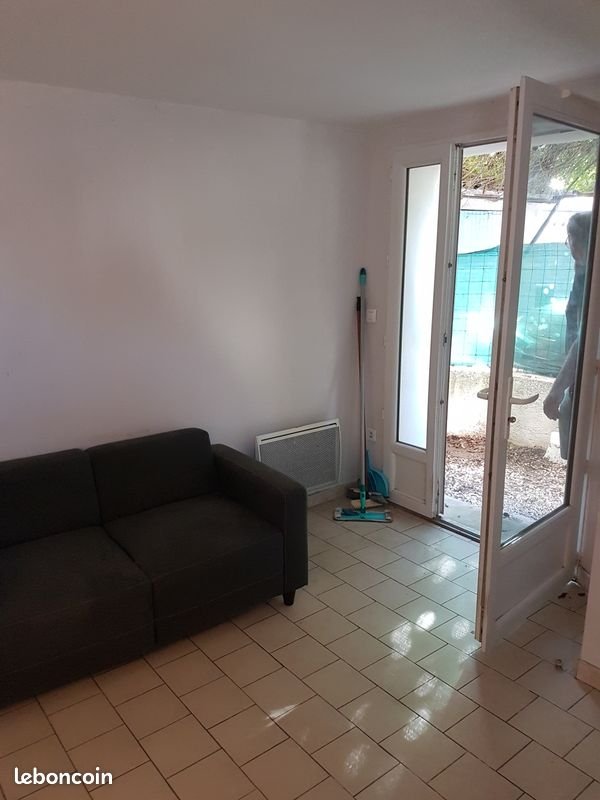 Maison à louer, 21m², Arles