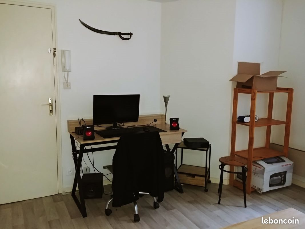 Appartement à louer, 21m², Niort