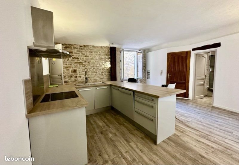 Maison à louer, 80m², Lançon-Provence