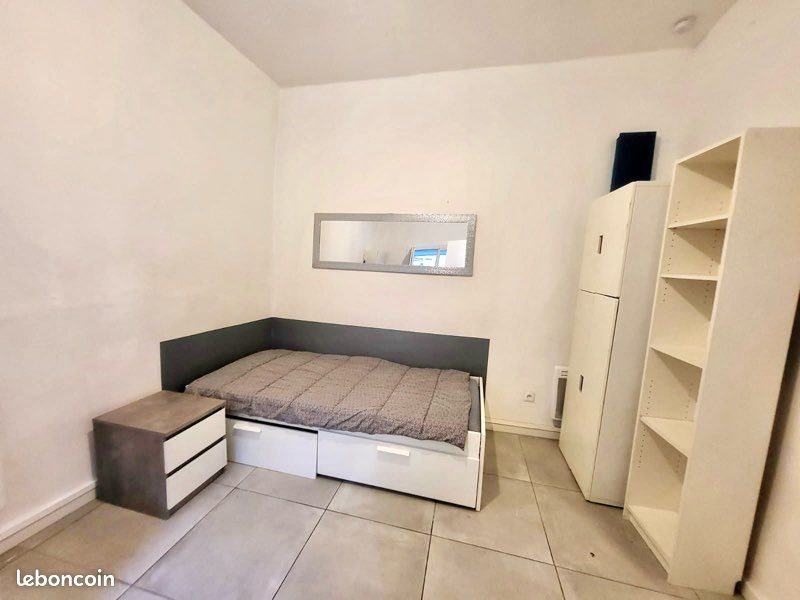 Appartement à louer, 13m², Marseille 11ème