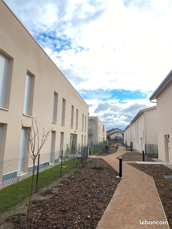 Appartement à louer, 60m², Chassieu