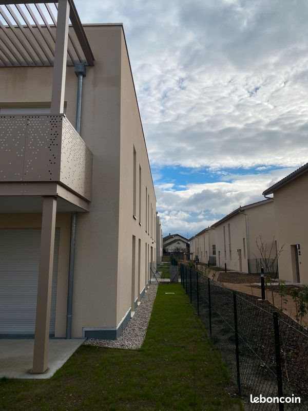 Appartement à louer, 60m², Chassieu