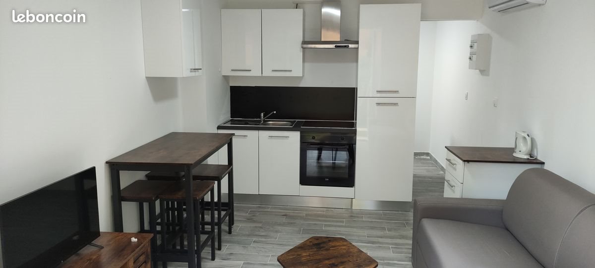 Appartement à louer, 27m², Istres