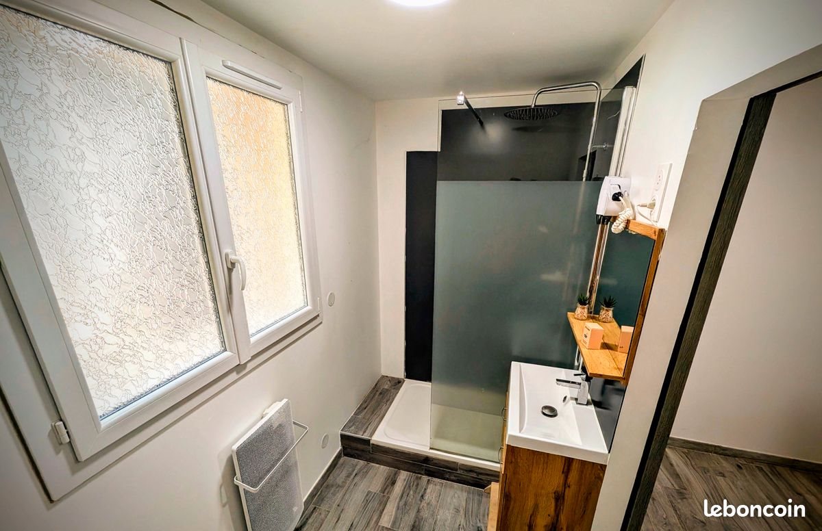 Appartement à louer, 27m², Istres