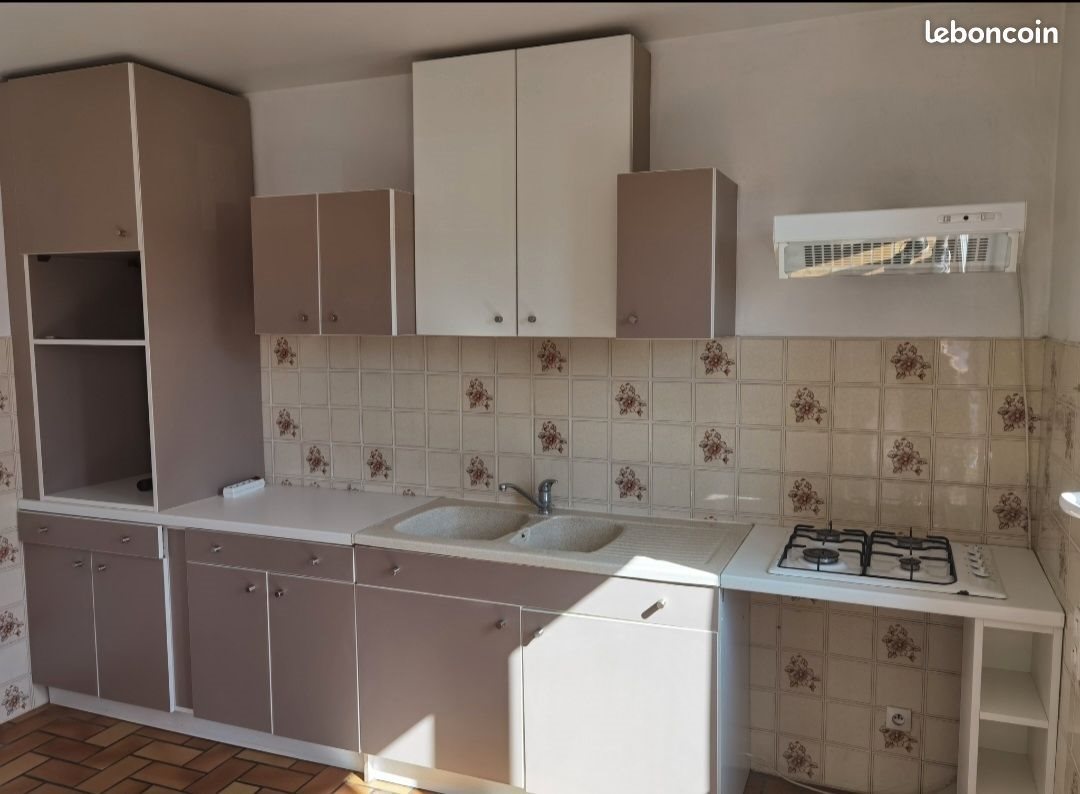 Appartement à louer, 70m², Saint-Denis-lès-Bourg